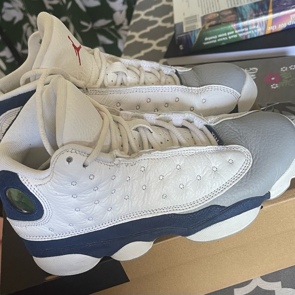 Kids Jordan 13 Retro’s - Picture 3 of 3